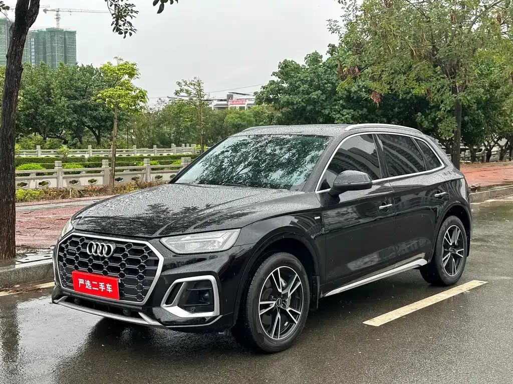 Audi Q5L 2022 из CN, фото 1