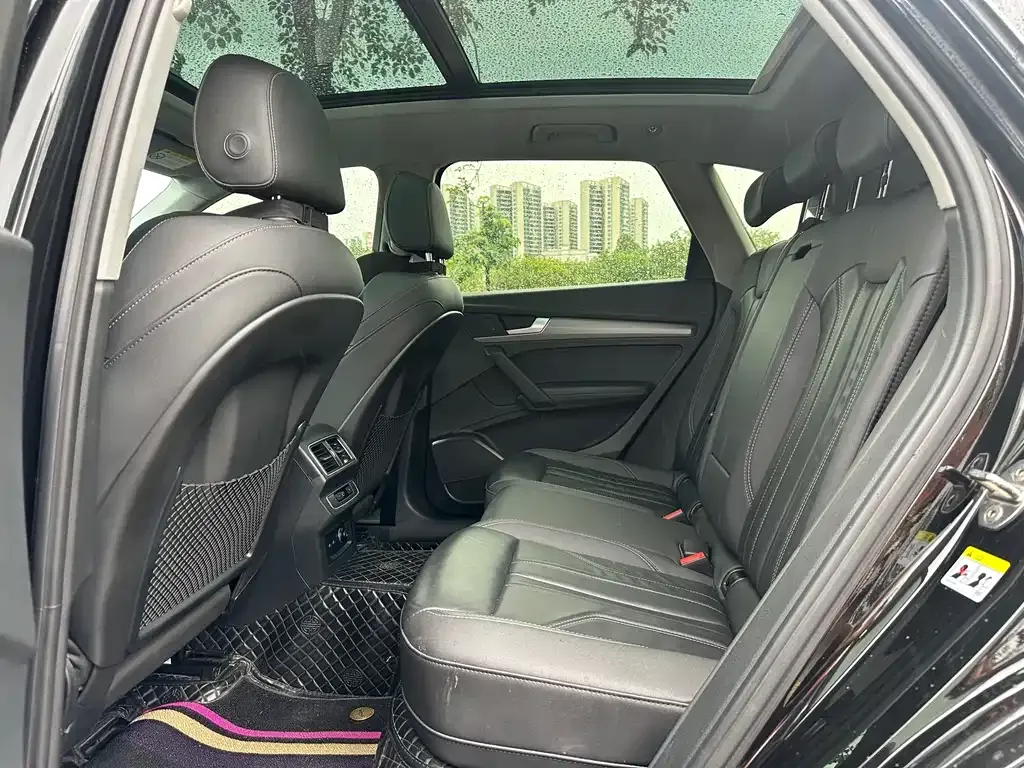 Audi Q5L 2022 из CN, фото 4