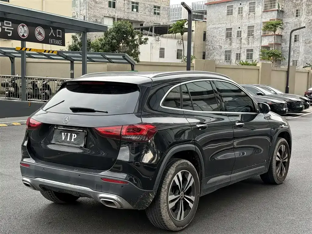 Mercedes-Benz GLA — фото 7