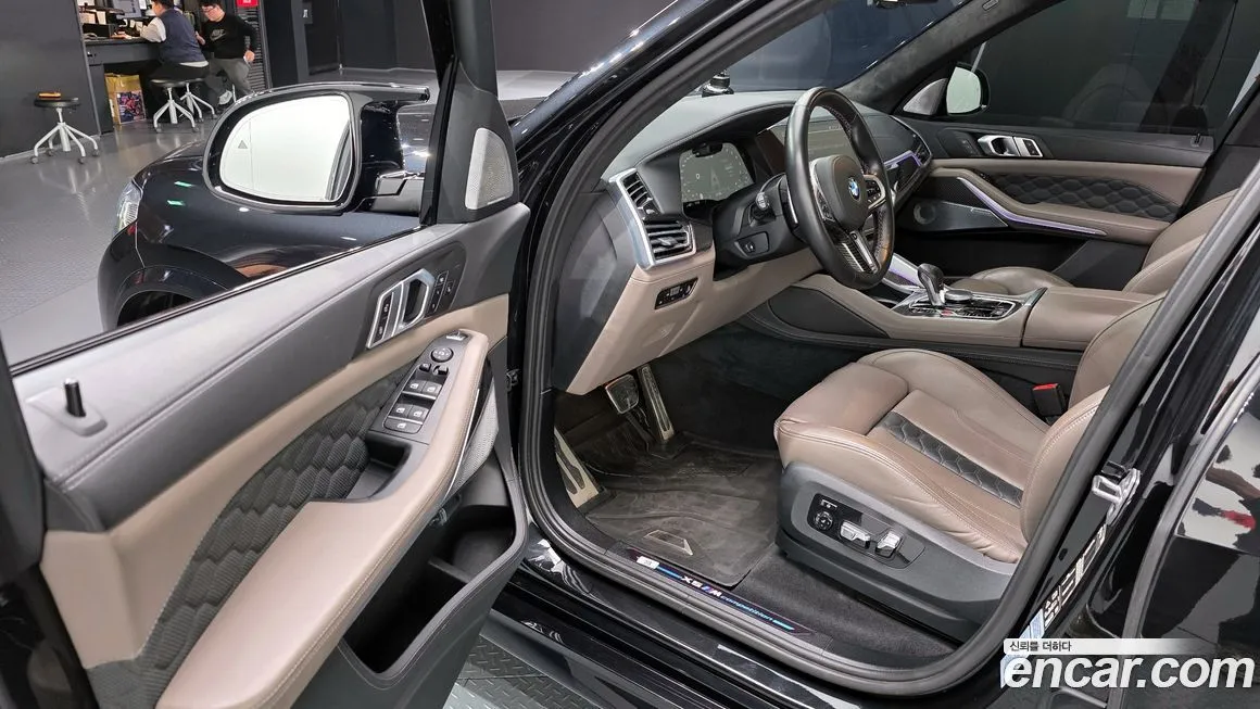 BMW X5M 2022 из KR, фото 8