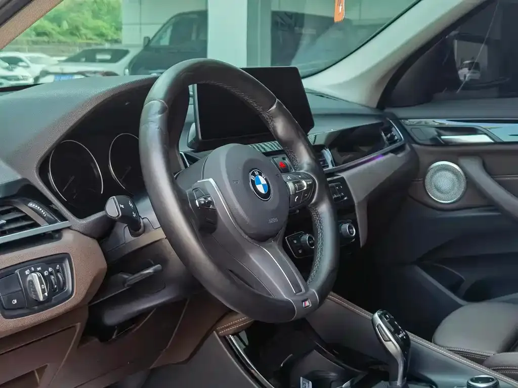 BMW X1 2021 из CN, фото 4