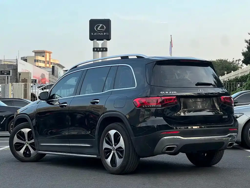 Mercedes-Benz GLB 2022 из CN, фото 8