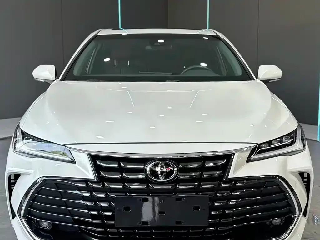 Toyota Avalon 2024 из CN, фото 6