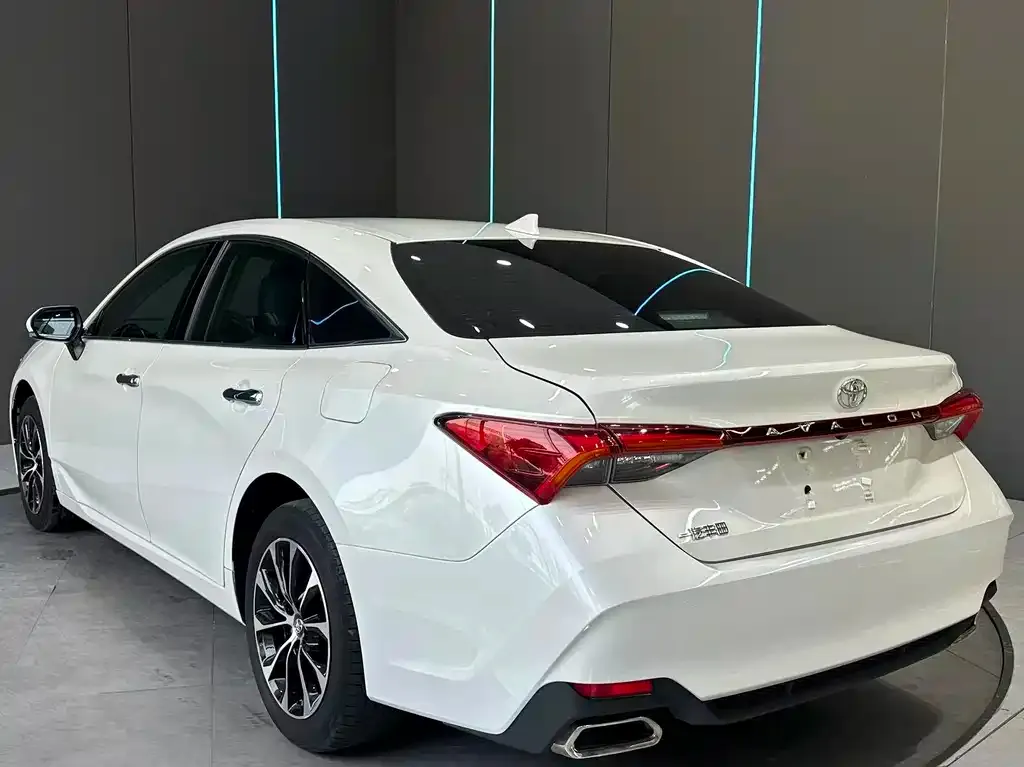 Toyota Avalon 2024 из CN, фото 8