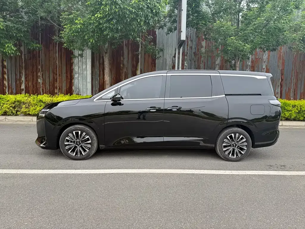 Wuling Starlight 730 New Energy 2025 из CN, фото 9