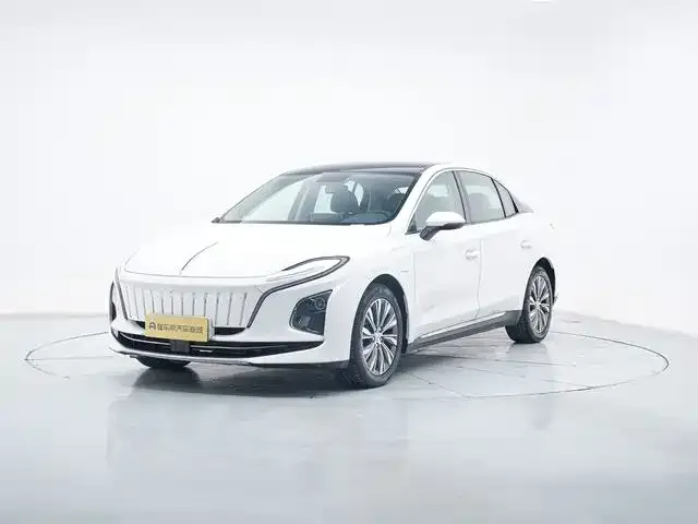 Hongqi E-QM5 — фото 1