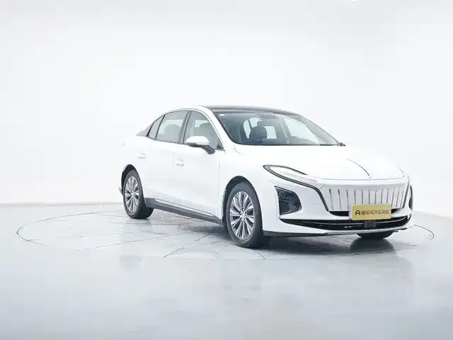 Hongqi E-QM5 — фото 2