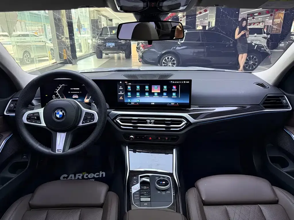 BMW 3 Series 2023 из CN, фото 6