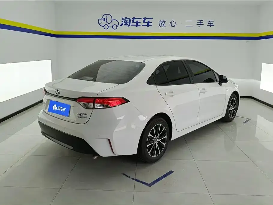 Toyota Levin 2024 из CN, фото 2