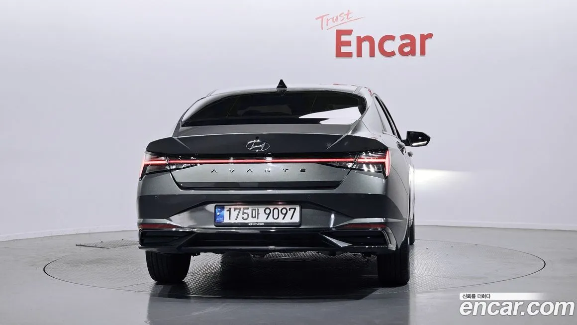 Hyundai AVANTE 2021 из KR, фото 3