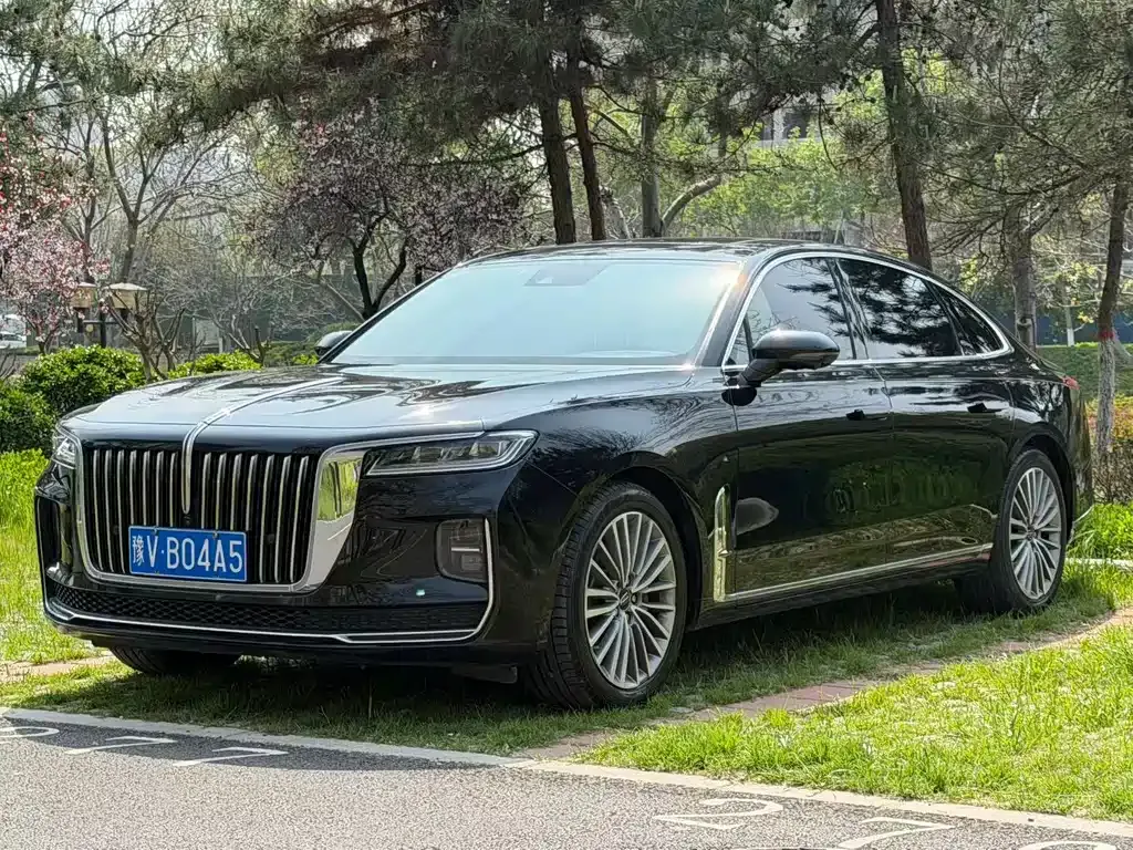 Hongqi H9 — фото 1