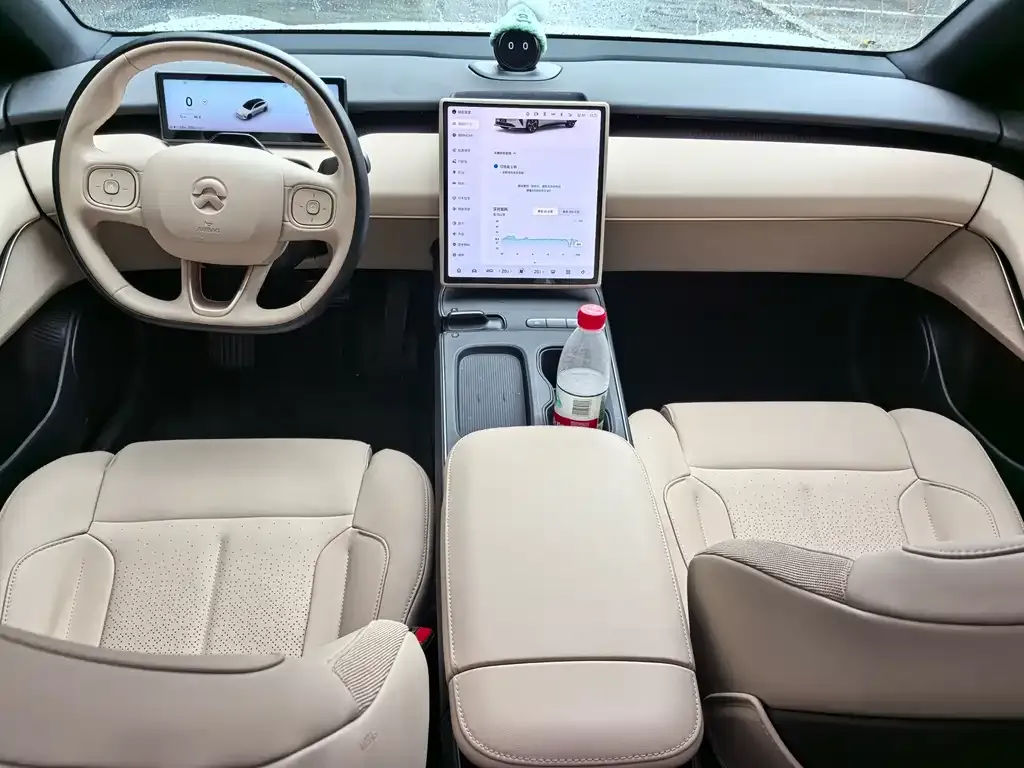 NIO ET5T 2025 из CN, фото 3