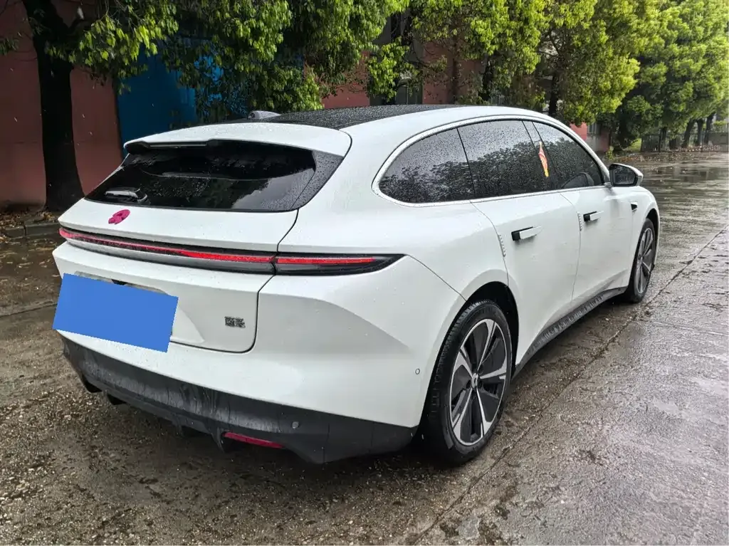 NIO ET5T 2025 из CN, фото 8