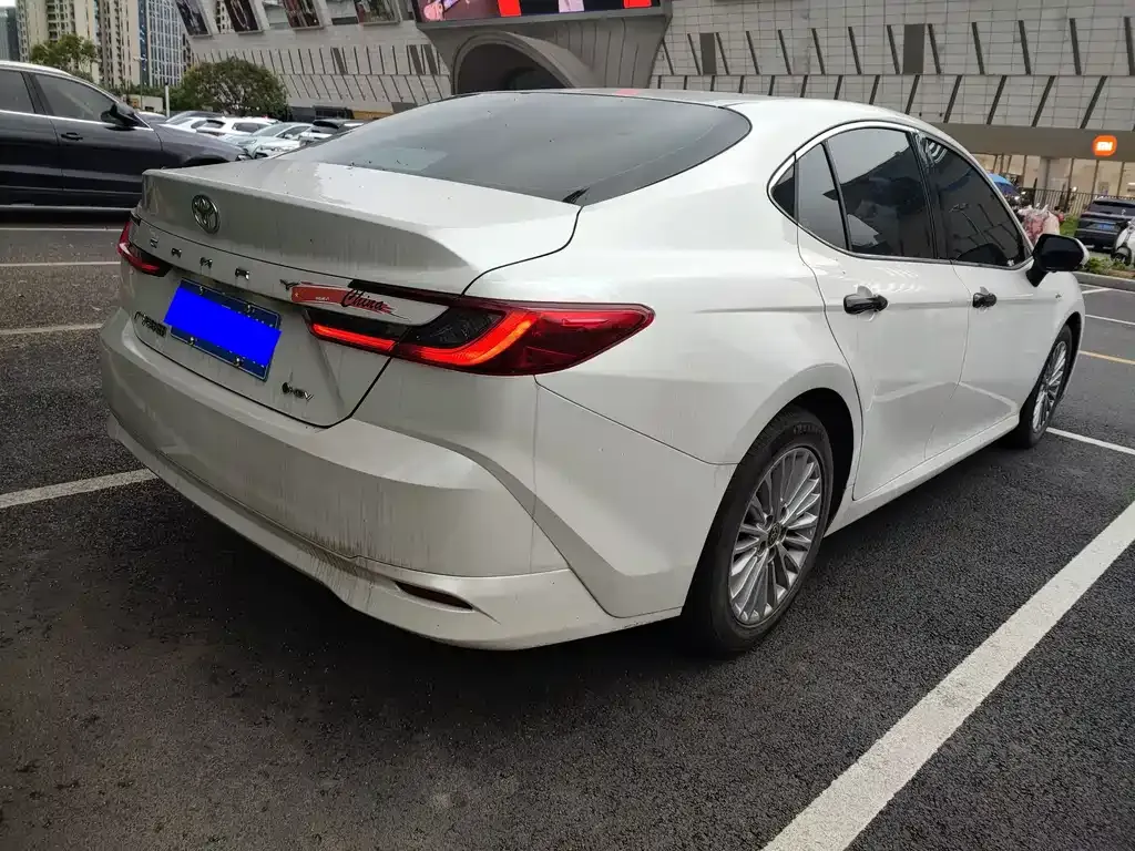Toyota Camry 2024 из CN, фото 8