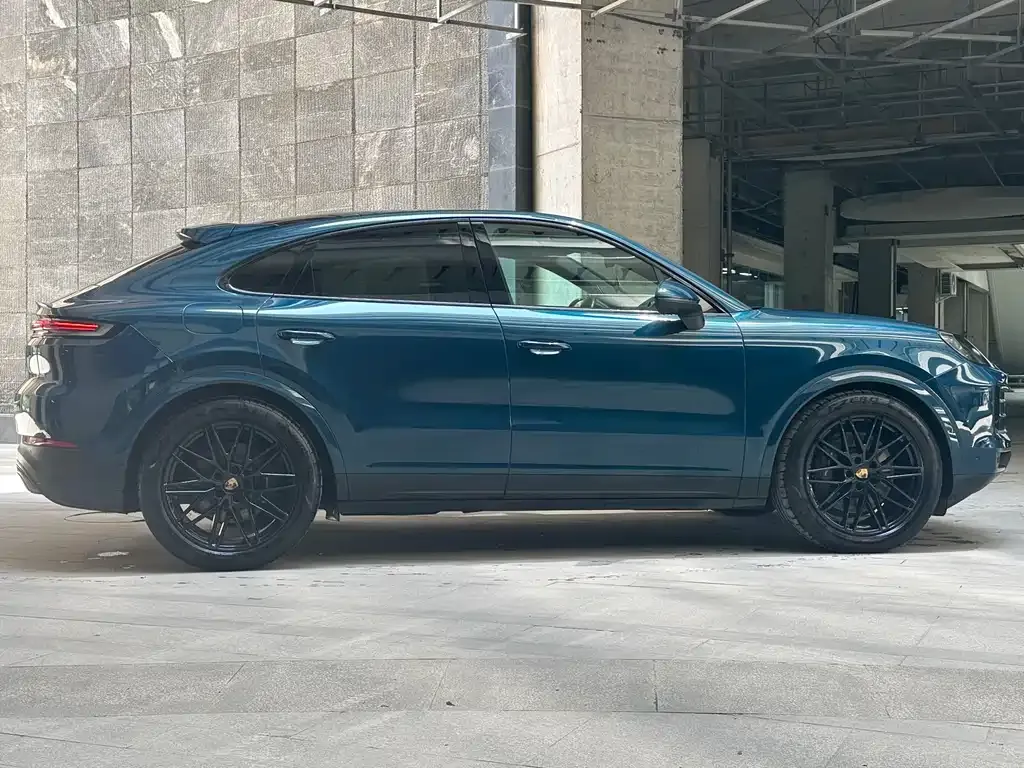 Porsche Cayenne 2024 из CN, фото 6