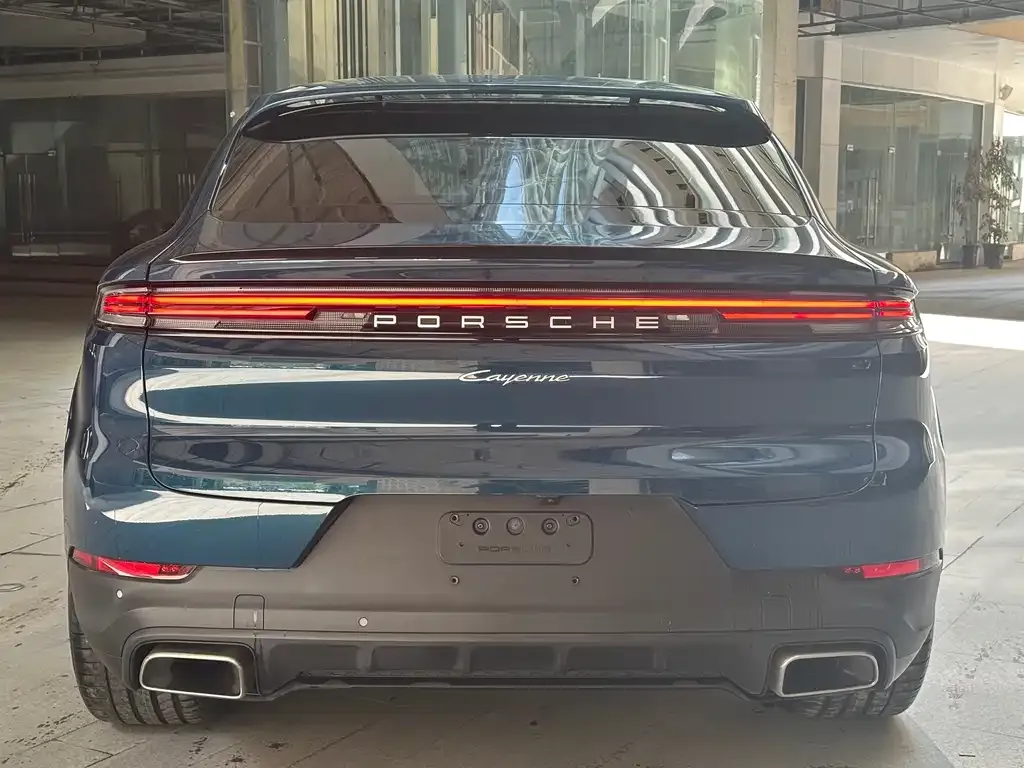 Porsche Cayenne 2024 из CN, фото 2