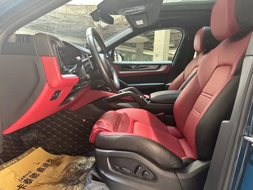 Porsche Cayenne 2024 из CN, фото 8