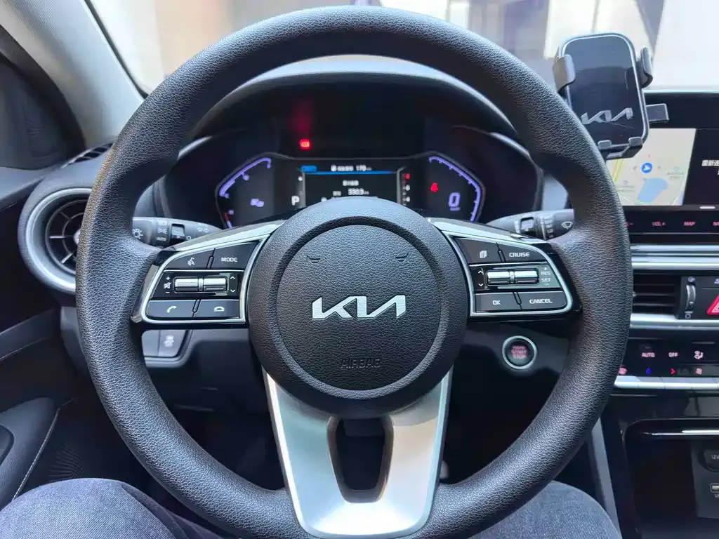 Kia K3 2022 из CN, фото 10