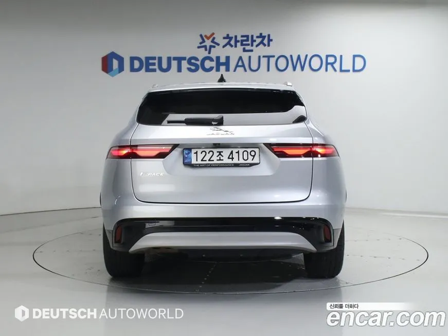 Jaguar F-PACE 2021 из KR, фото 7