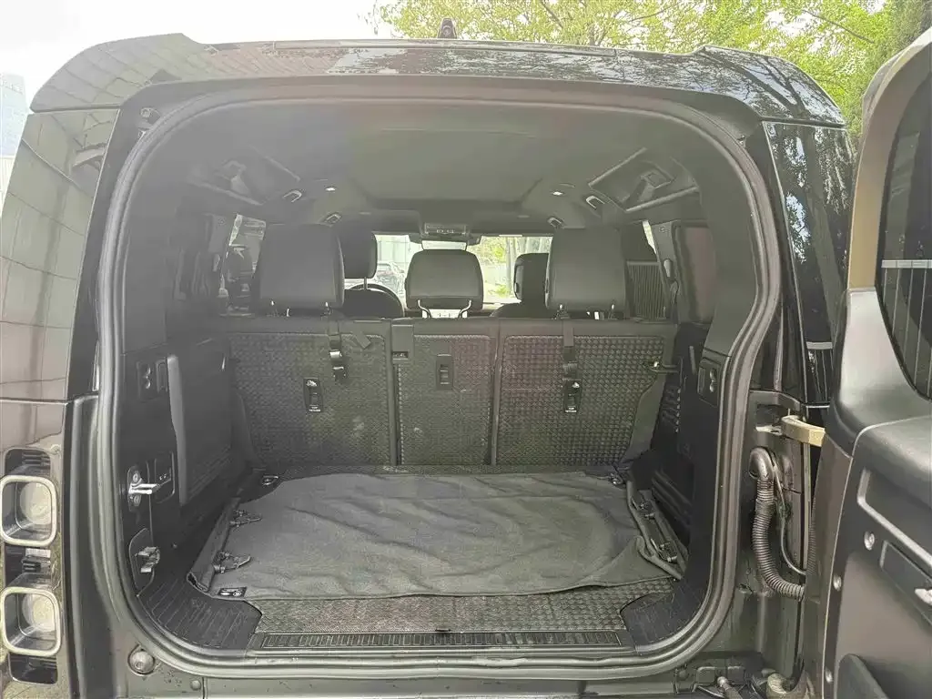 Land Rover Defender — фото 2