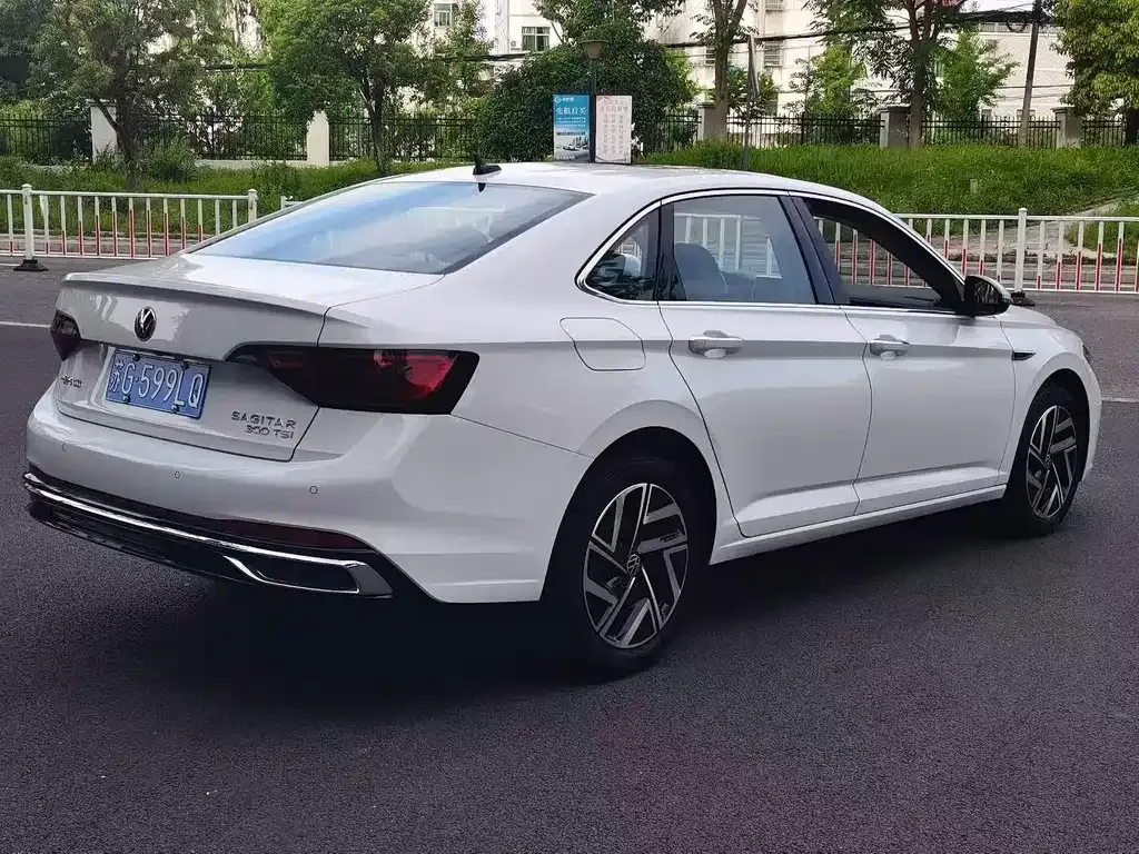 Volkswagen Sagitar 2024 из CN, фото 9