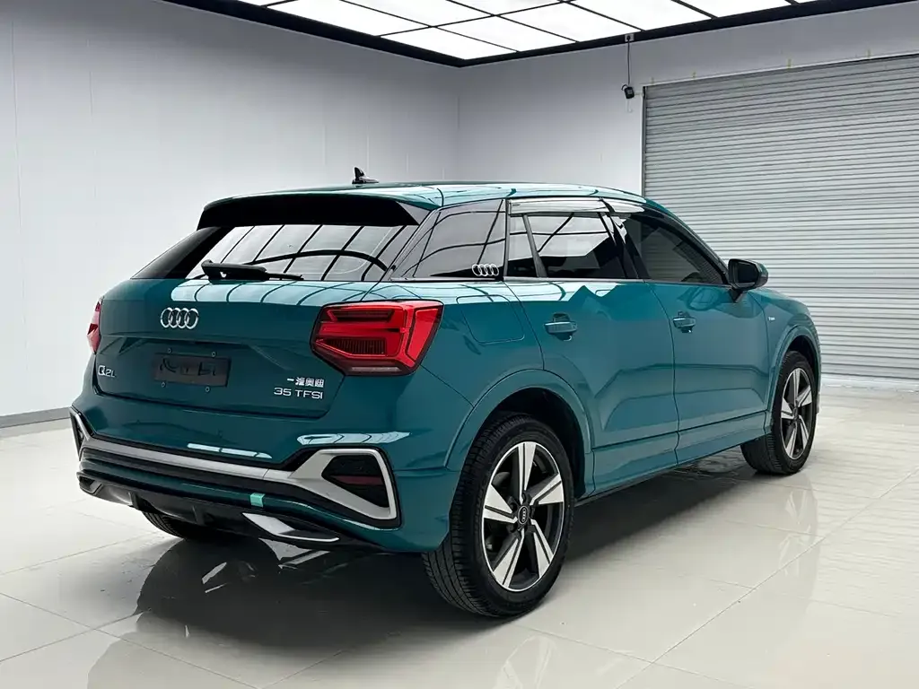 Audi Q2L 2021 из CN, фото 6