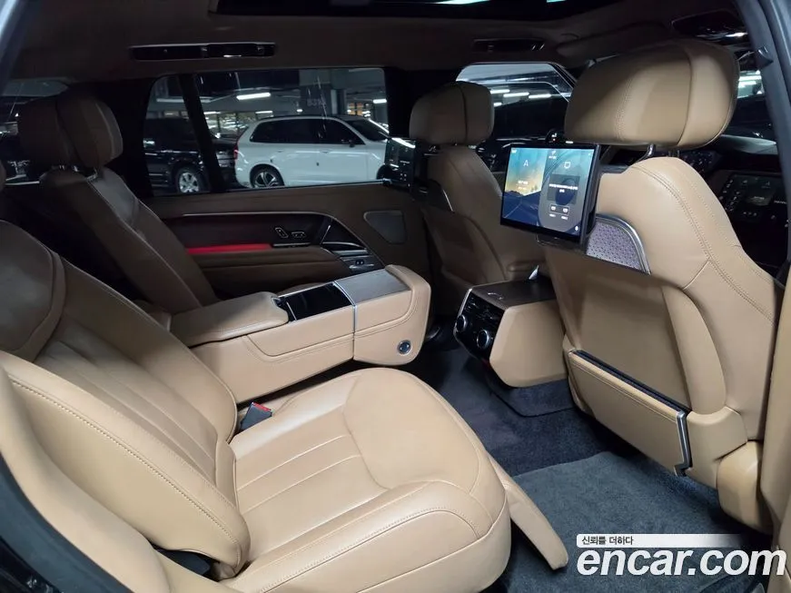 Land Rover Range Rover 2024 из KR, фото 6