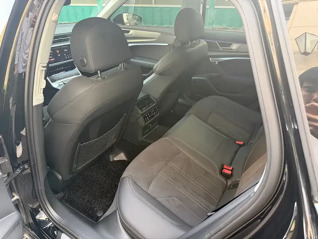 Audi A6 (Import) 2024 из CN, фото 5