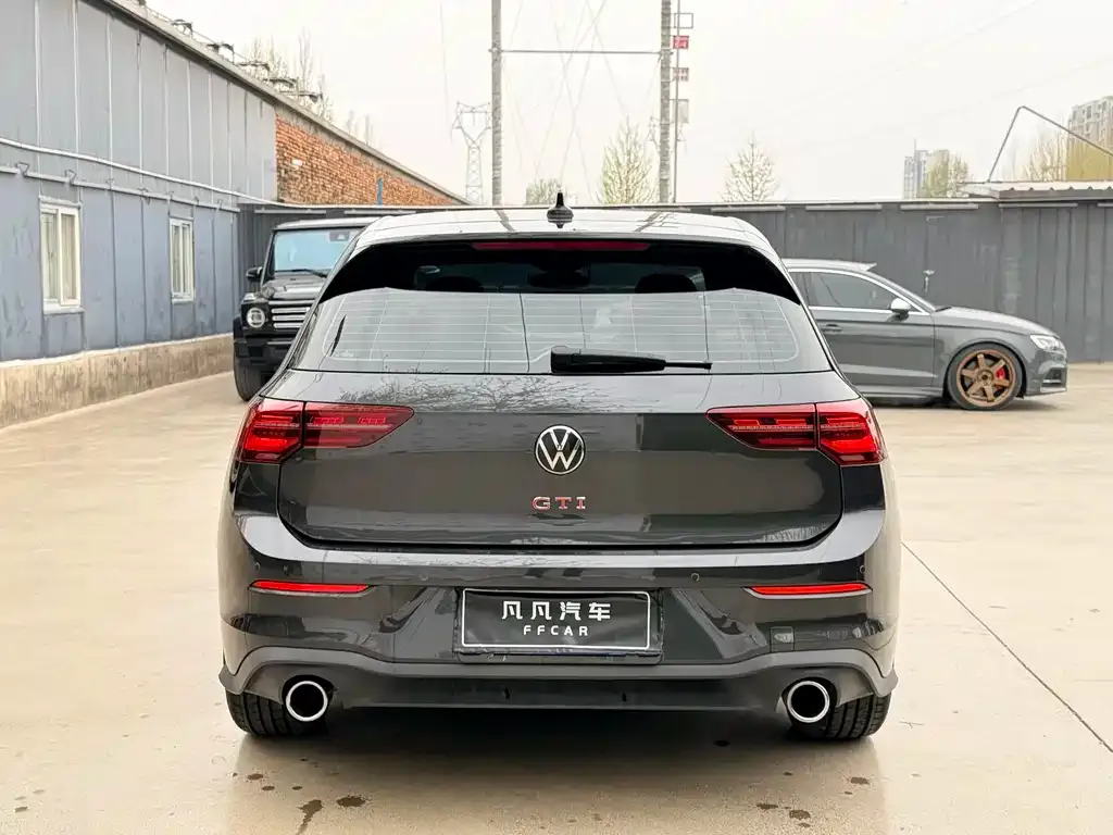 Volkswagen Golf GTI — фото 2