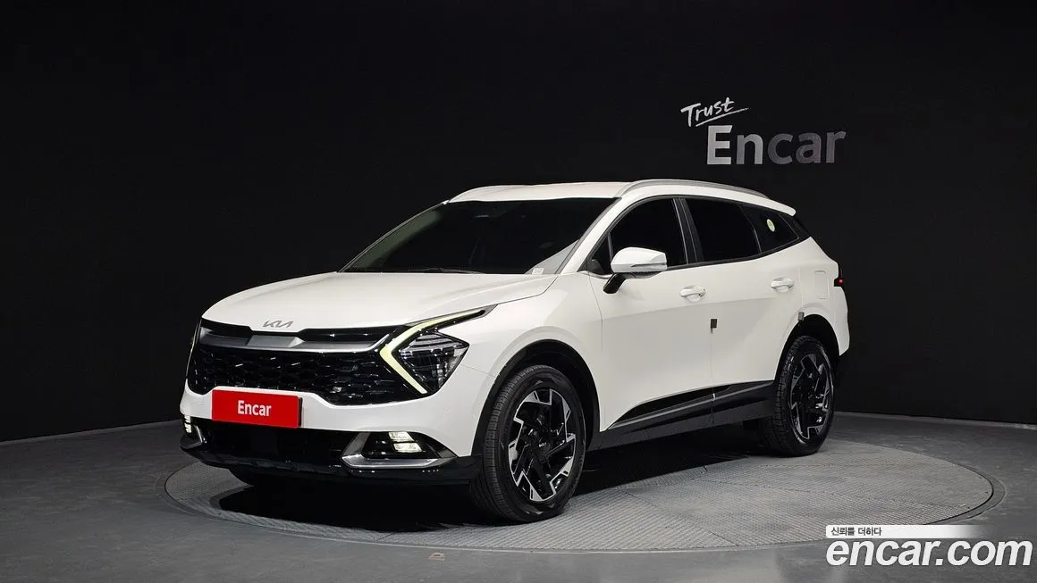 Kia Sportage — фото 1