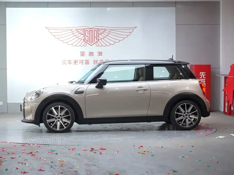 MINI Cooper (3-door) 2022 из CN, фото 2