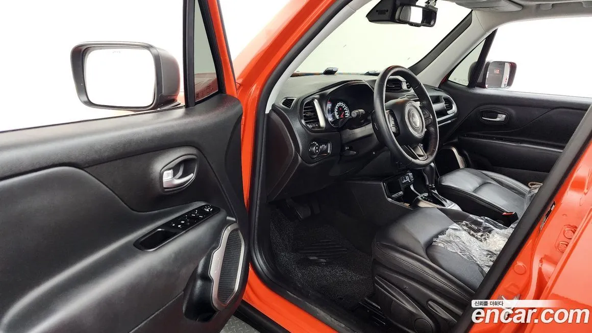 Jeep Renegade 2021 из KR, фото 9