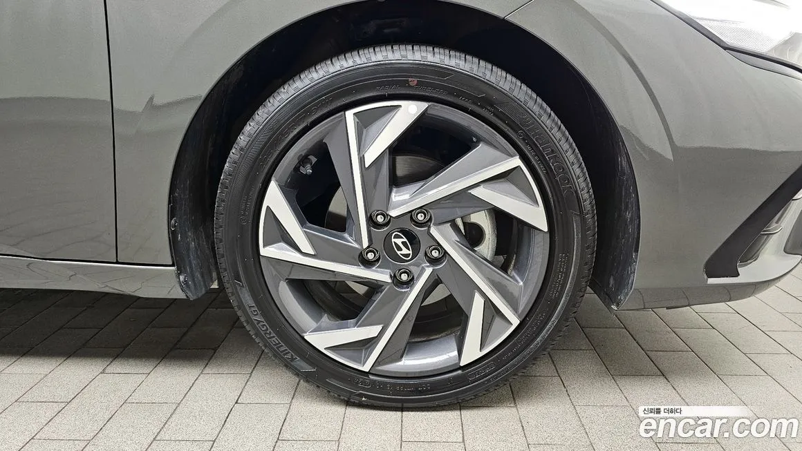 Hyundai AVANTE — фото 6