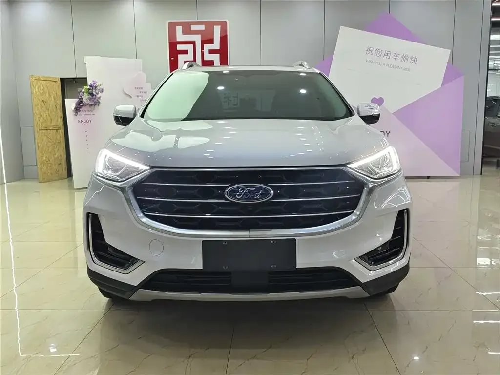 Ford Edge 2023 из CN, фото 4