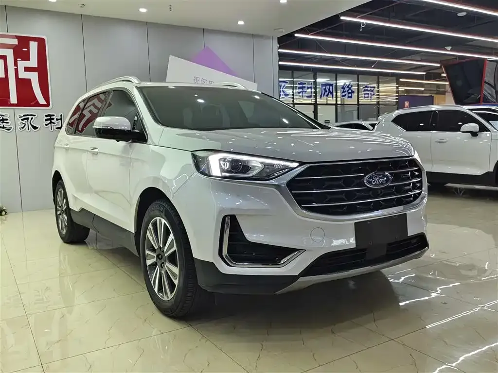 Ford Edge 2023 из CN, фото 7