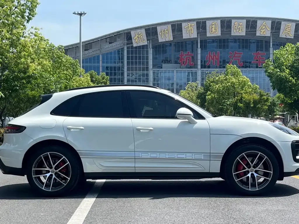Porsche Macan — фото 2