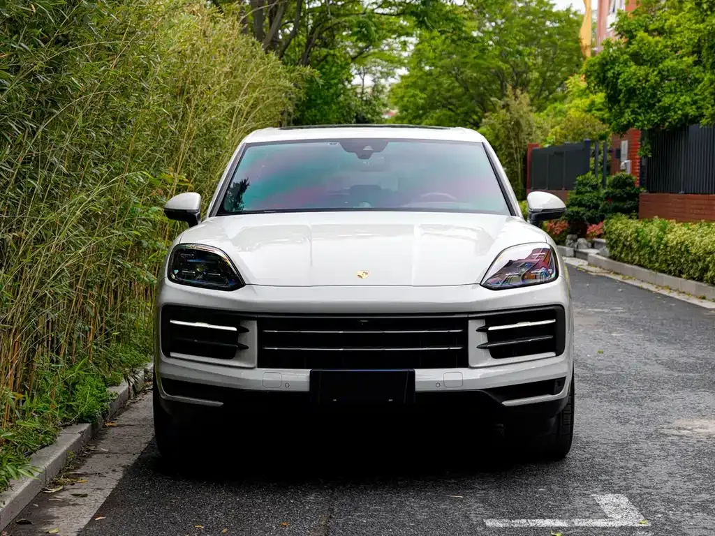Porsche Cayenne 2025 из CN, фото 10