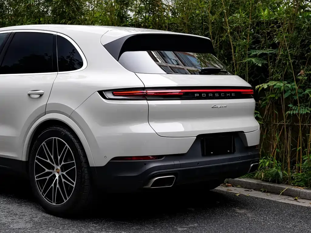 Porsche Cayenne 2025 из CN, фото 7