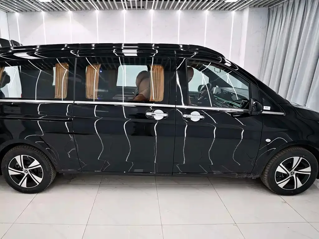 Mercedes-Benz Vito — фото 10