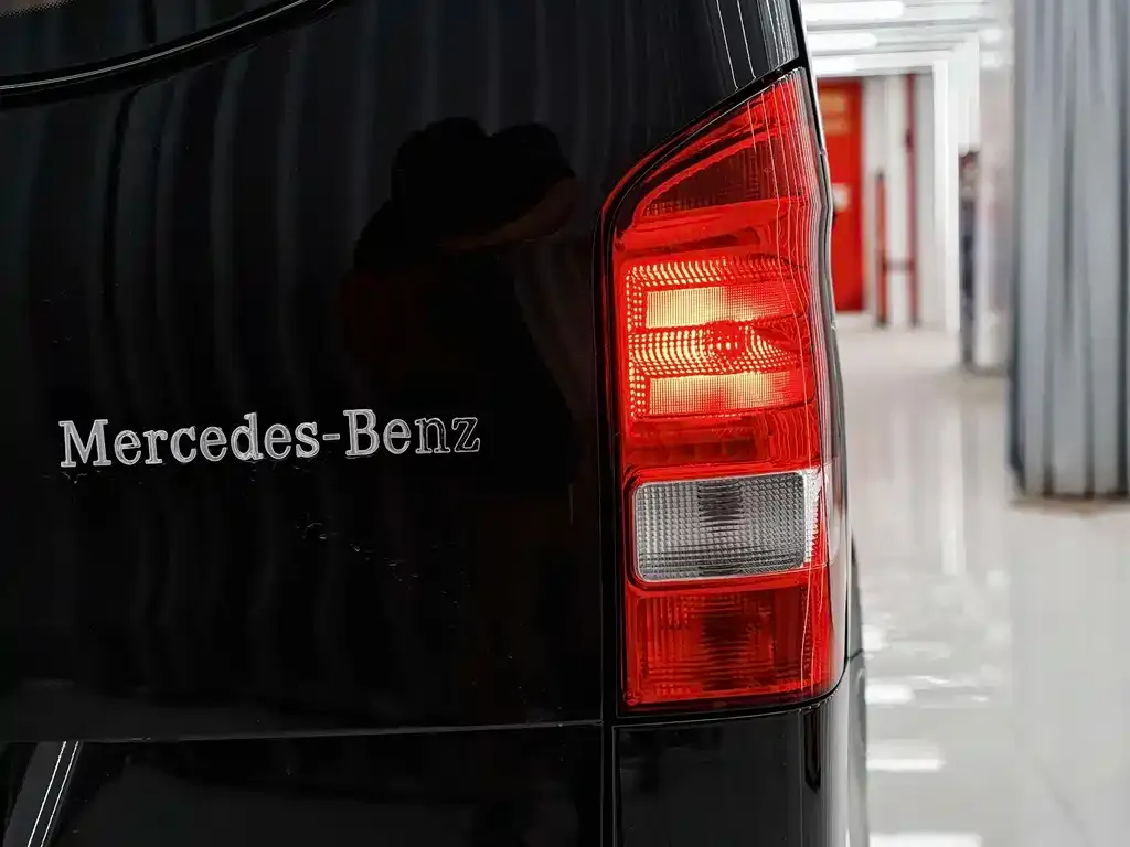 Mercedes-Benz Vito — фото 2