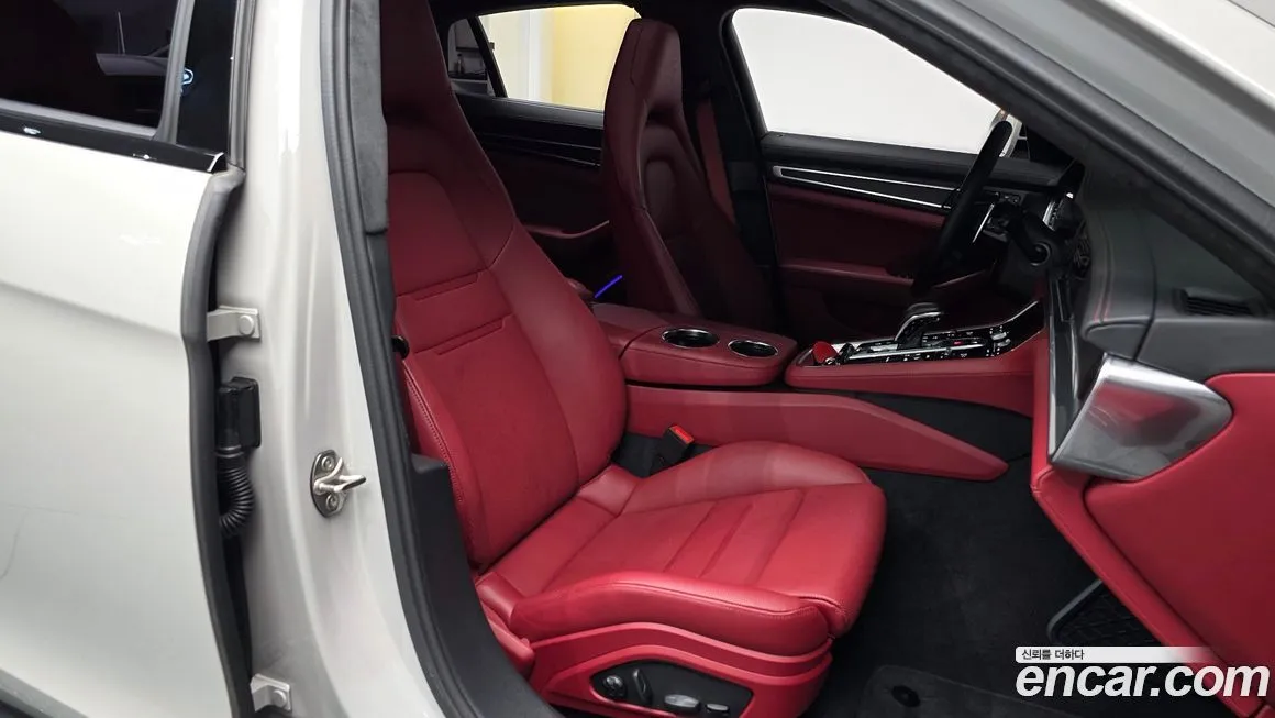 Porsche Panamera 2023 из KR, фото 10