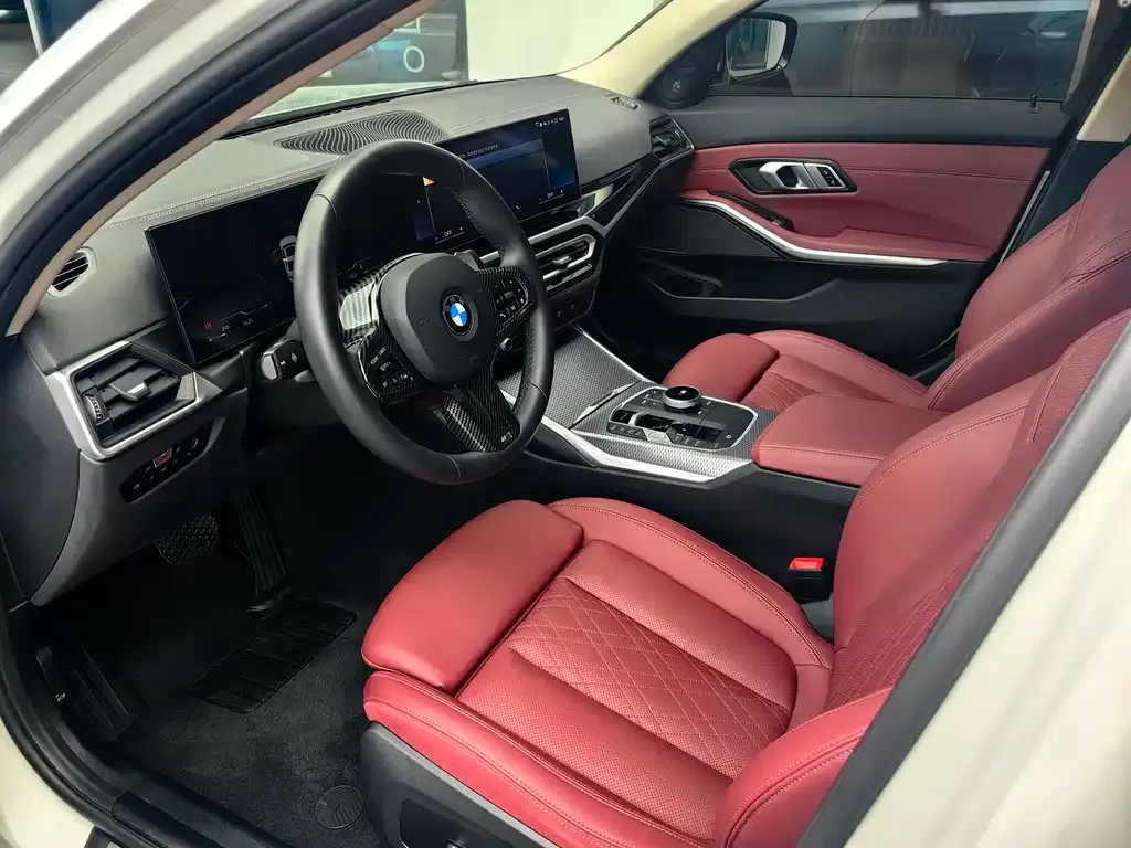 BMW 3 Series 2024 из CN, фото 2