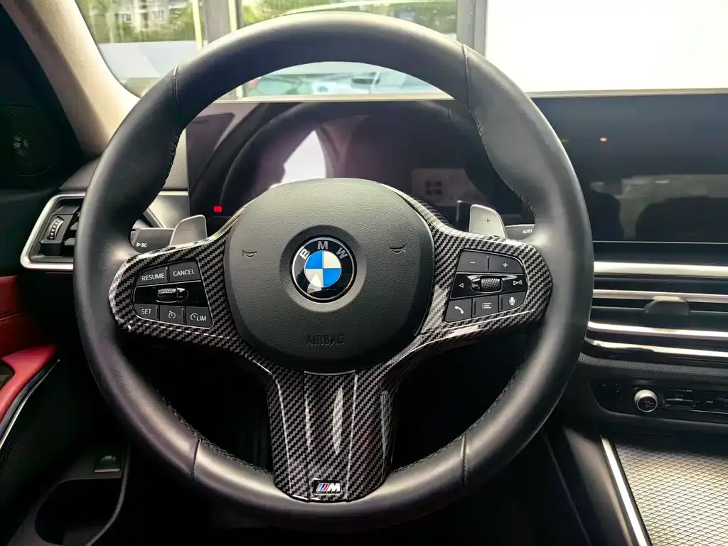 BMW 3 Series 2024 из CN, фото 3