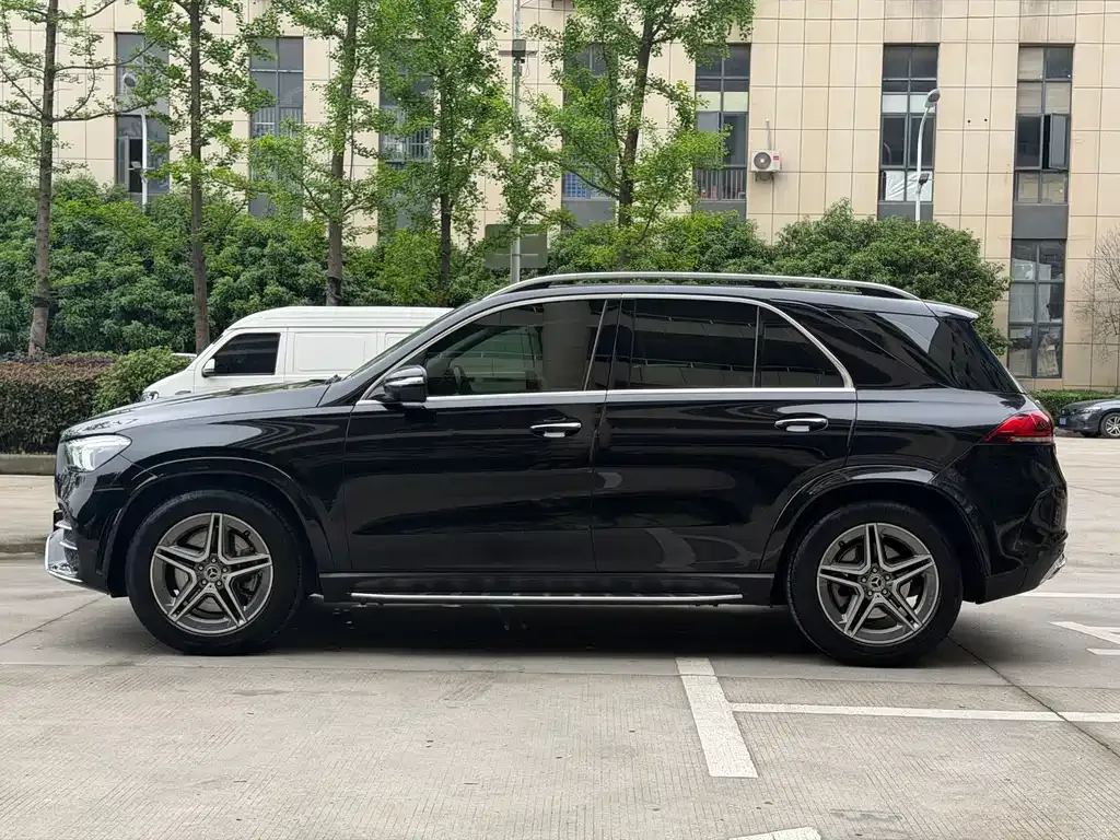 Mercedes-Benz GLE — фото 4