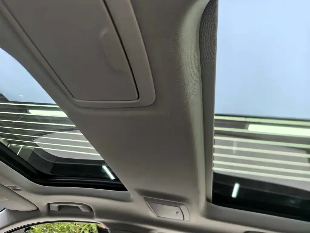 BMW 5 Series New Energy 2021 из CN, фото 4