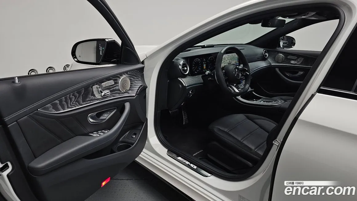 Mercedes-Benz E-Class 2023 из KR, фото 5