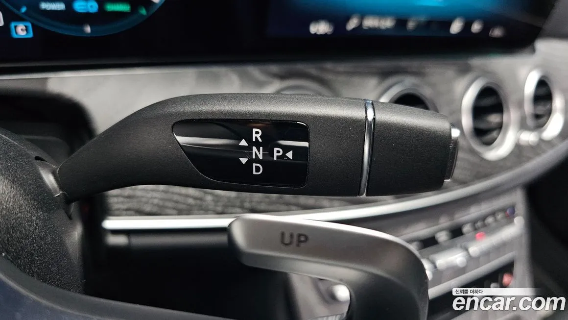 Mercedes-Benz E-Class 2023 из KR, фото 9