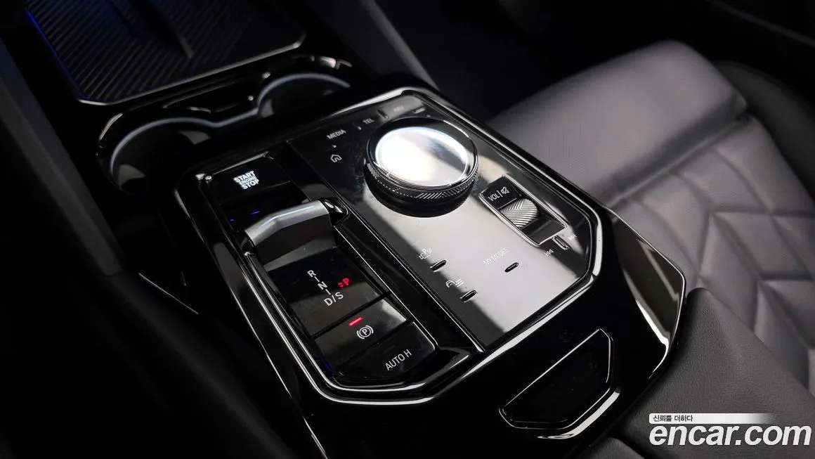 BMW 5-Series 2024 из KR, фото 7