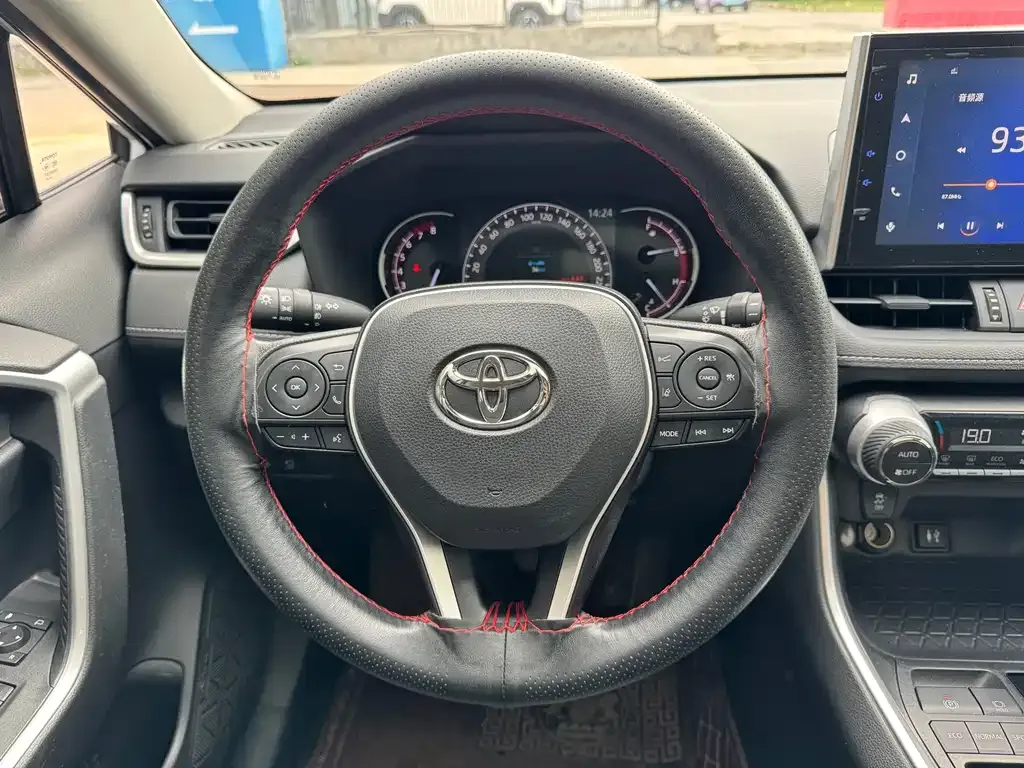 Toyota RAV4 2021 из CN, фото 5