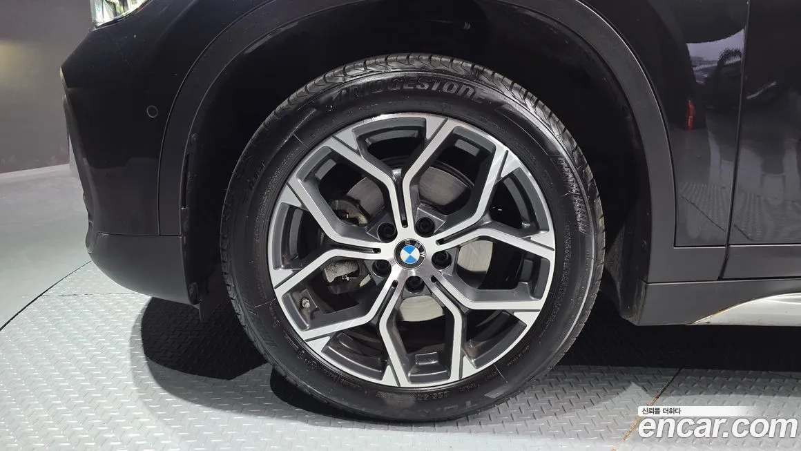 BMW X1 2021 из KR, фото 2